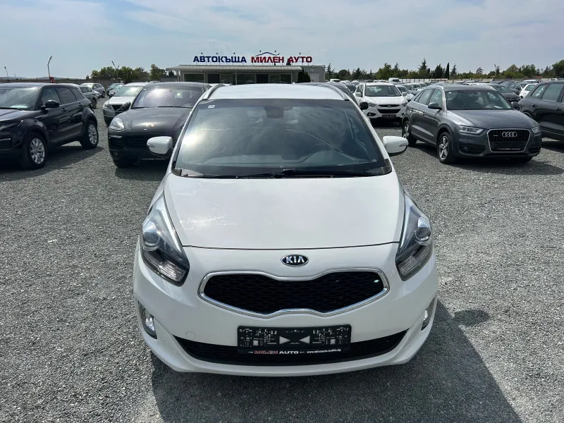 Kia Carens (KATO НОВА) Image 2