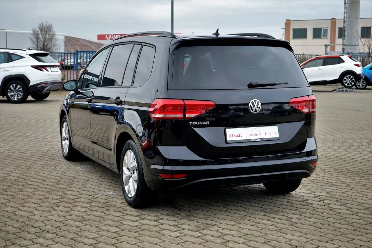 Volkswagen Touran 1.2 TSI Trendline...  Image 2