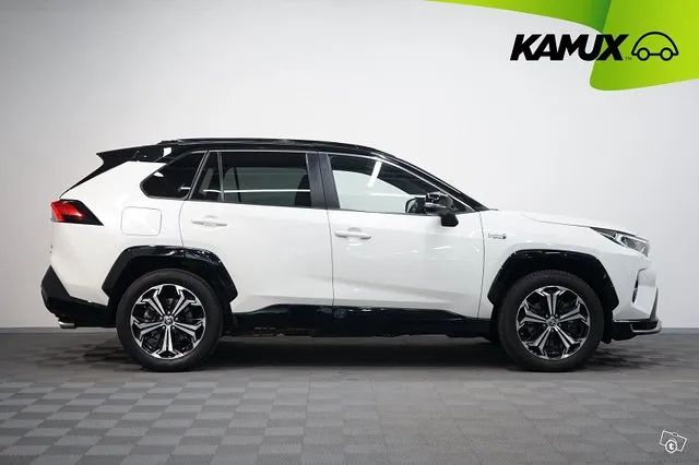 Toyota RAV4 Hybrid 2,5 AWD-i Style / HUD / Nahat / 360-Kamera / Adapt. vakkari / Muistinahat / JBL / WLTP 75km / Image 2