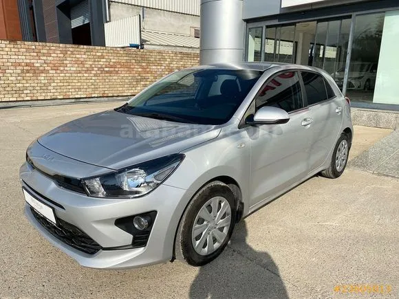 Kia Rio 1.4 CVVT Cool Image 5